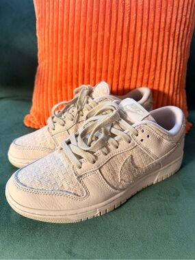 Nike Dunk Low Women’s